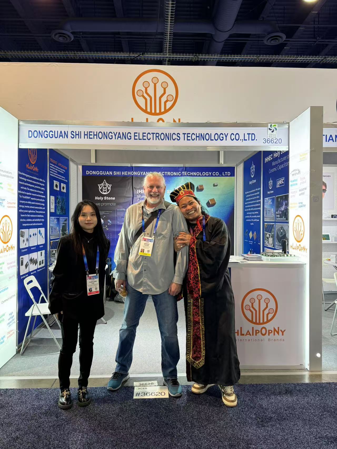 Warmly celebrate the 20th anniversary of Dongguan Hehongyang exhibition in the United States successfully concluded. High quality chip capacitors. Make a order. Need can contact us price advantage qua